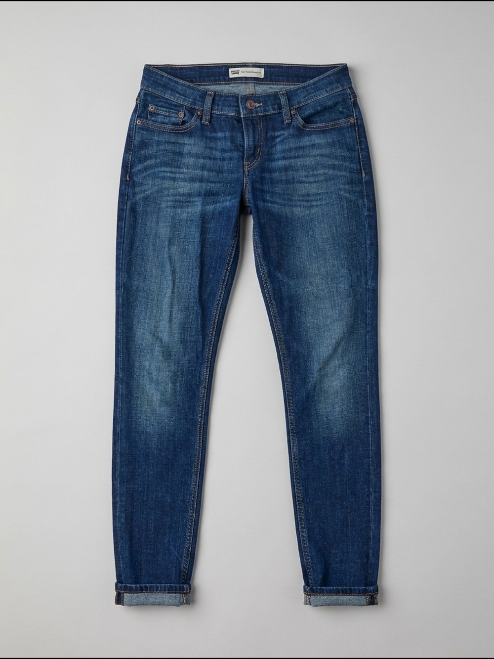 Levi's Dark Blueโ Skinny Jeans with Washed Details